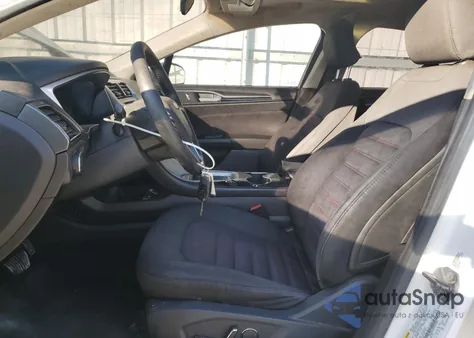 2015 Ford Fusion Se z USA, uszkodzony, nr VIN 3FA6P0HD0FR232397